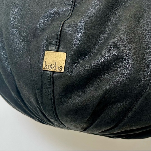 Kooba Black Leather Hobo Slouch Bag GUC Brass Rings Drawstring BIG! - Picture 11 of 15